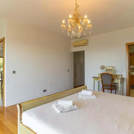 Villa Victoria With Private Heated Pool *