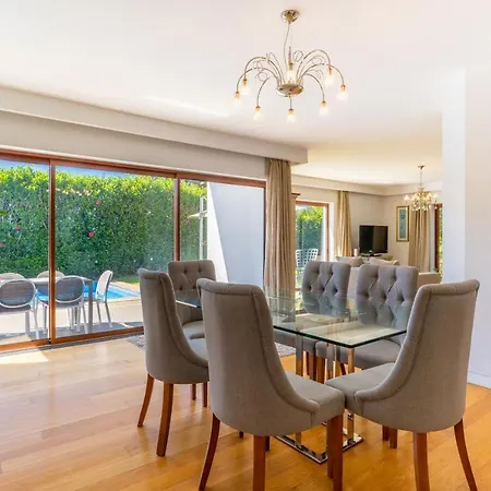 Villa Victoria With Private Heated Pool *