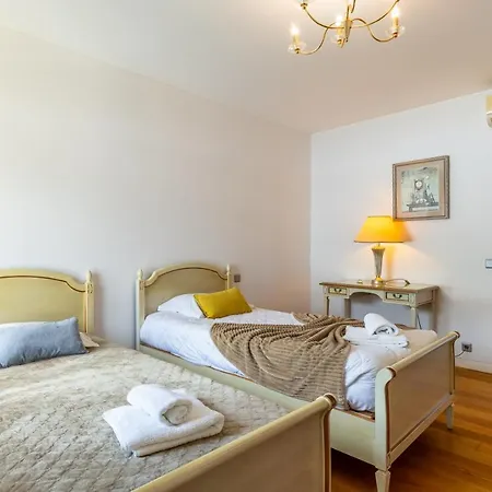Victoria With Private Heated Pool * Funchal (Madeira)
