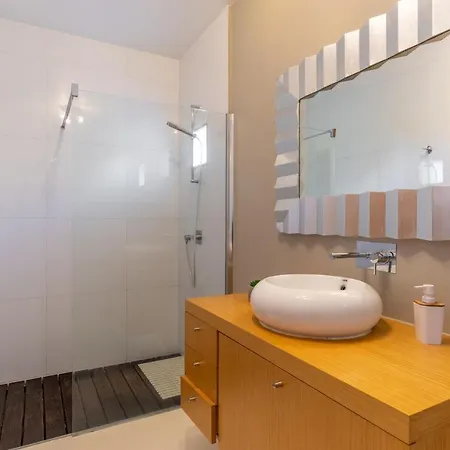 Victoria With Private Heated Pool Villa Funchal (Madeira)